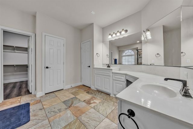 7235 Orillo, Grand Prairie, TX 75054