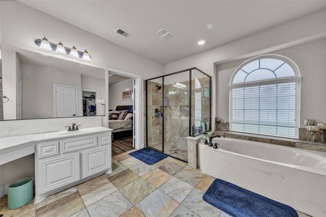 7235 Orillo, Grand Prairie, TX 75054