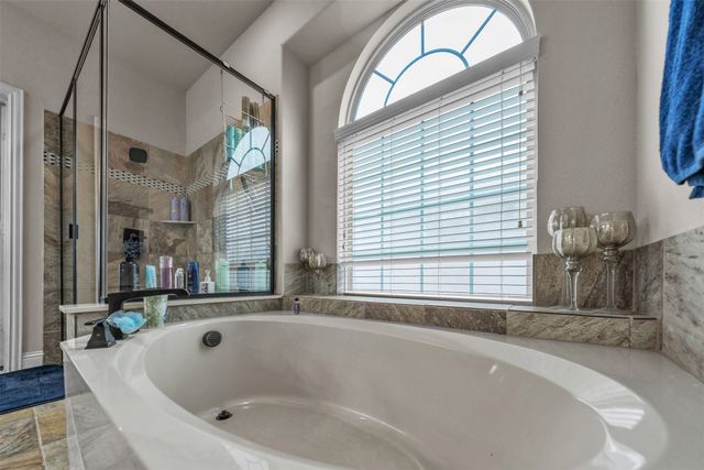 7235 Orillo, Grand Prairie, TX 75054