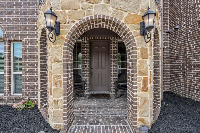 7235 Orillo, Grand Prairie, TX 75054