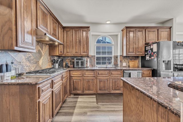 7235 Orillo, Grand Prairie, TX 75054