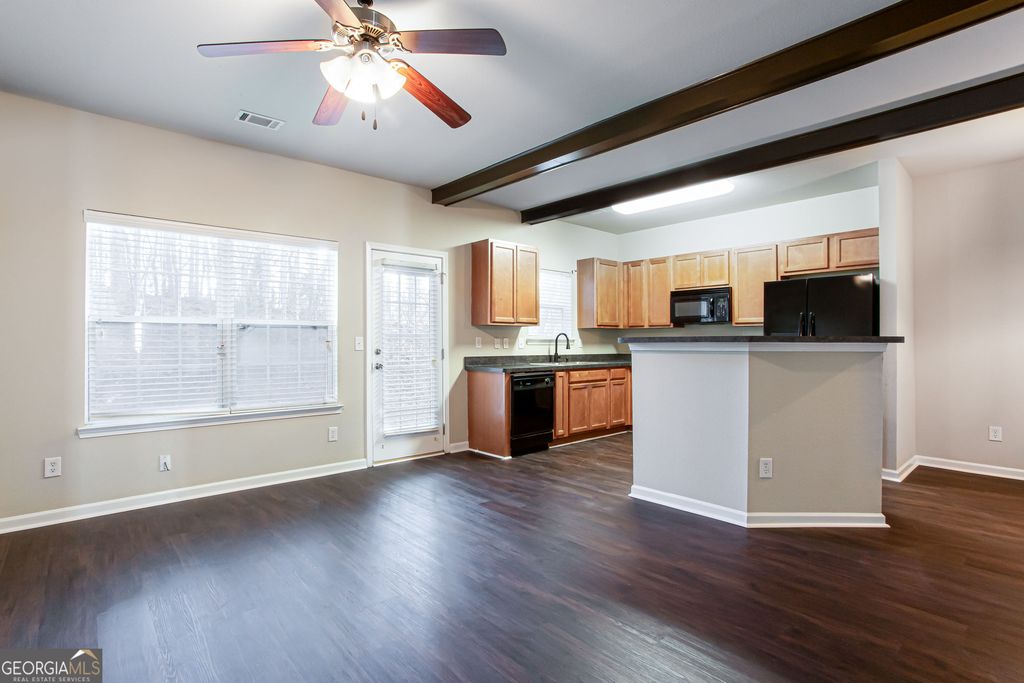 1255 Chinon Point, Lithonia, GA 30058 — photo 5