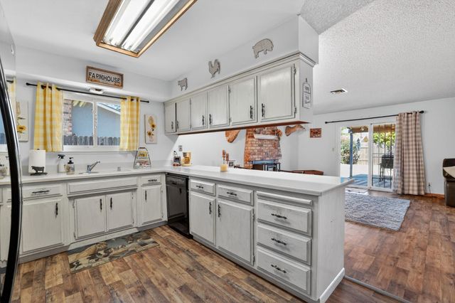 1505 Swallow Way, Roseville, CA 95661