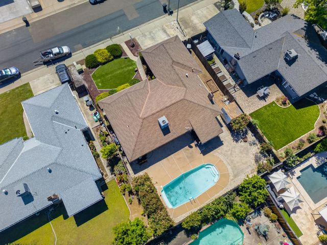 1505 Swallow Way, Roseville, CA 95661