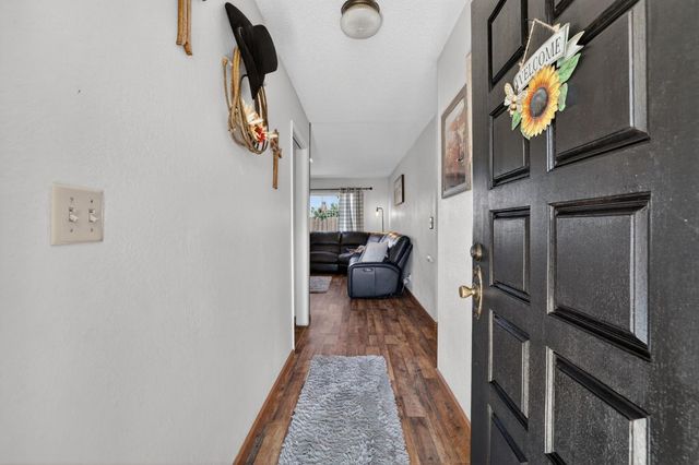 1505 Swallow Way, Roseville, CA 95661