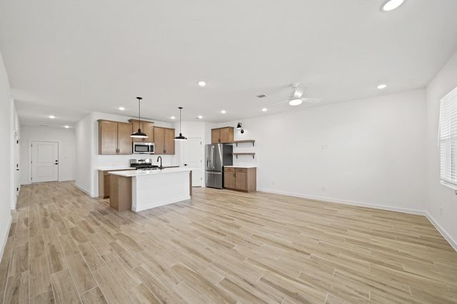 7922 Jasper Meadows Way, Angleton, TX 77515