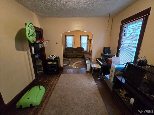 94 Ericson Avenue, Buffalo, NY 14215