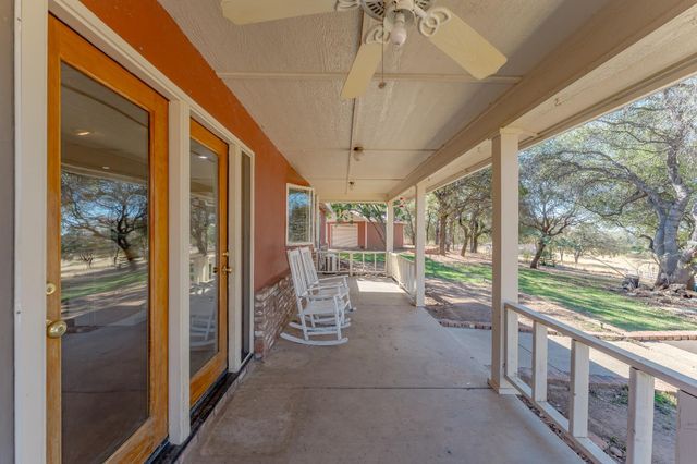 7259 White Oak Ln, Browns Valley, CA 95918