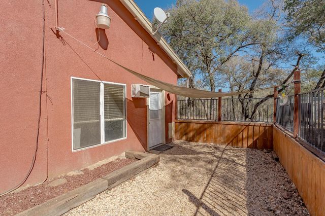 7259 White Oak Ln, Browns Valley, CA 95918