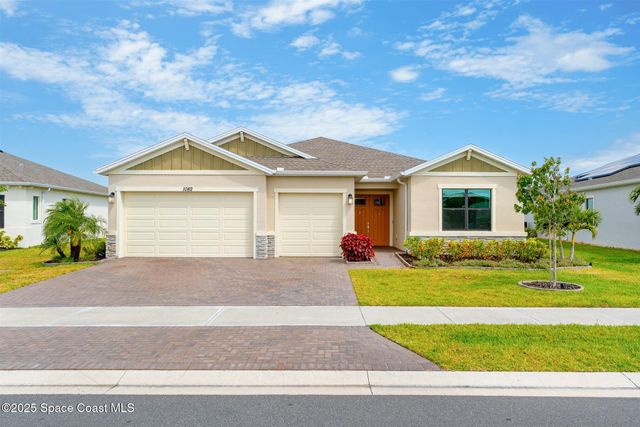 1082 Great Belt Circle, Melbourne, FL 32940