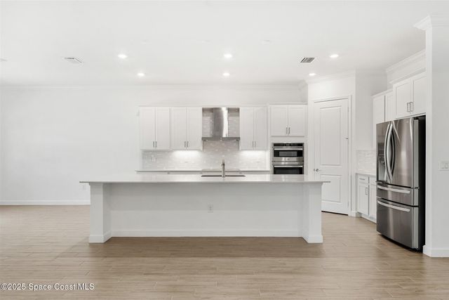 1082 Great Belt Circle, Melbourne, FL 32940