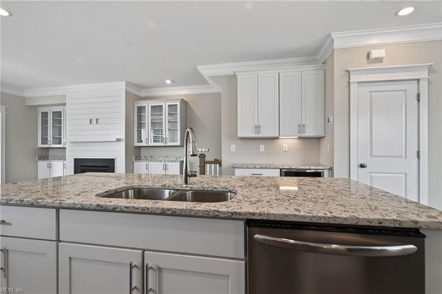 320 30th ST, Virginia Beach, VA 23451