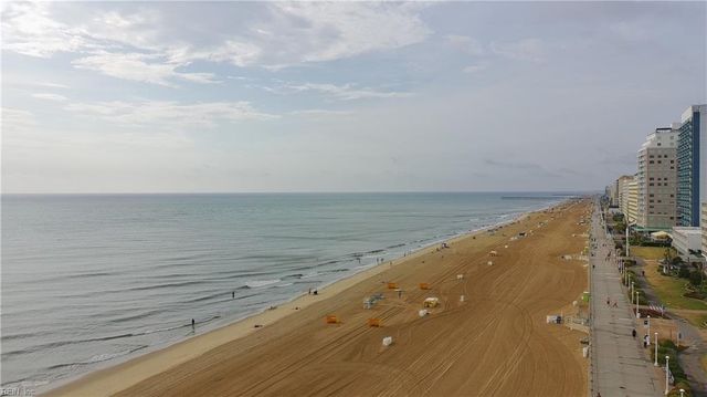 320 30th ST, Virginia Beach, VA 23451