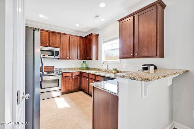320 Craftsman Way, Wilmington, NC 28411