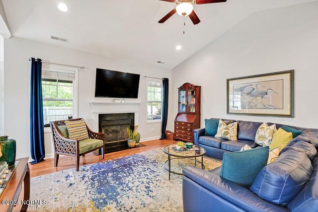 320 Craftsman Way, Wilmington, NC 28411