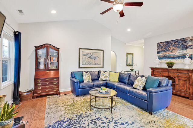 320 Craftsman Way, Wilmington, NC 28411