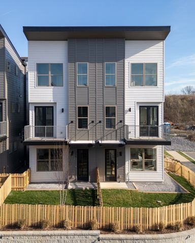 258 Arrowhead Dr, Nashville, TN 37216