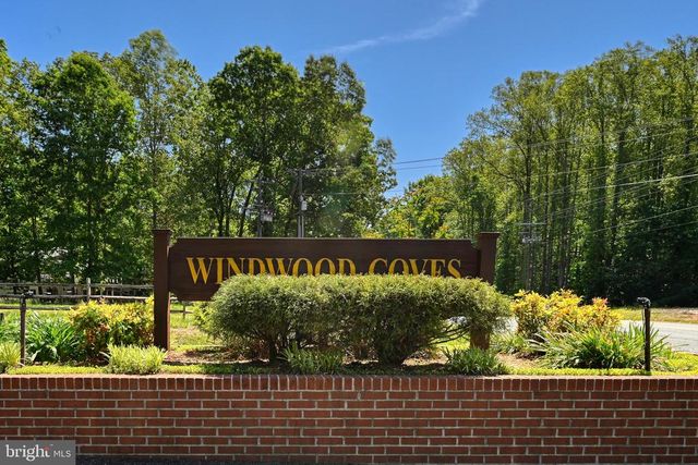 418 WINDWOOD COVES BLVD, Mineral, VA 23117