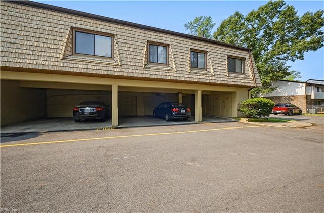 1274 Pacifica CT, Newport News, VA 23608