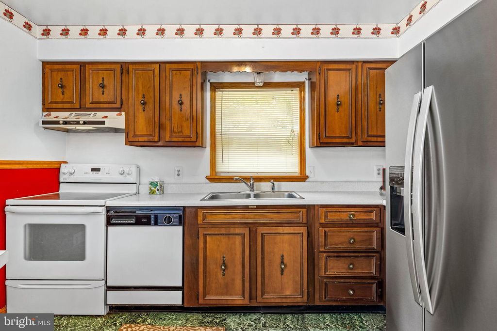 Image 17 of property listing at 56 WOODLYN RD, Rising Sun, MD 21911