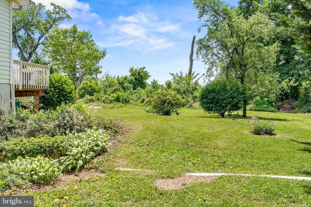 Image 3 of property listing at 56 WOODLYN RD, Rising Sun, MD 21911