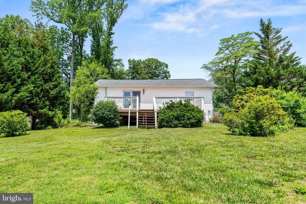 Image 6 of property listing at 56 WOODLYN RD, Rising Sun, MD 21911
