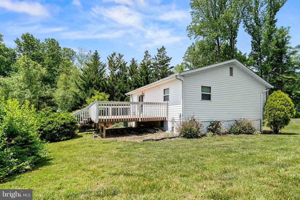 Image 7 of property listing at 56 WOODLYN RD, Rising Sun, MD 21911