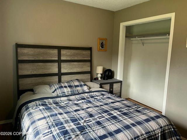 328 W Riverview Avenue, Soldotna, AK 99669