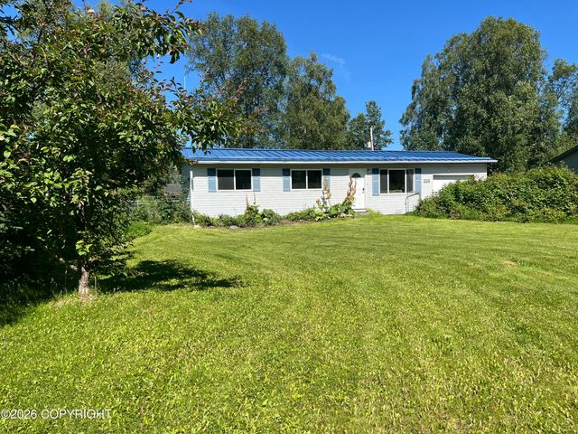 328 W Riverview Avenue, Soldotna, AK 99669