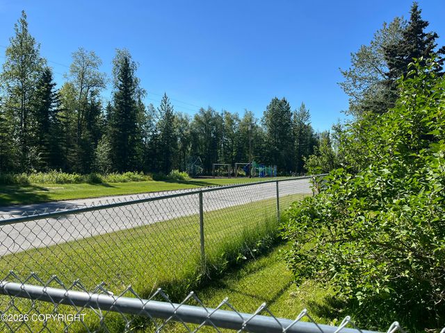 328 W Riverview Avenue, Soldotna, AK 99669