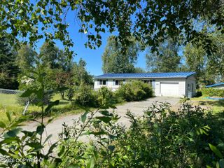 328 W Riverview Avenue, Soldotna, AK 99669