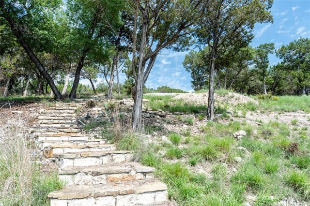 3500 Lohmans Ford RD 17, Lago Vista, TX 78645