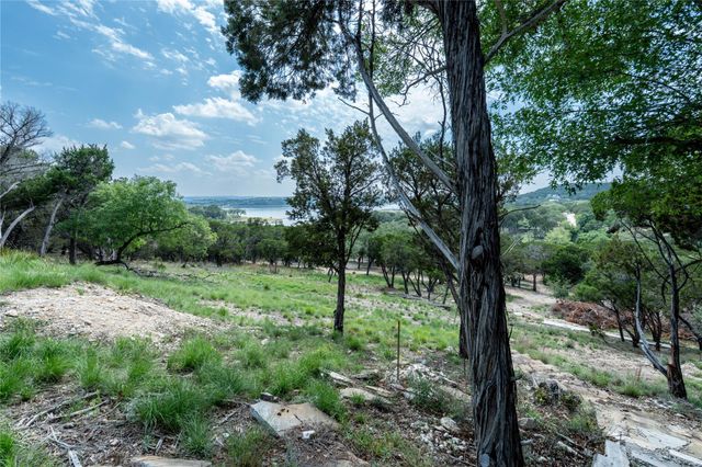 3500 Lohmans Ford RD 17, Lago Vista, TX 78645