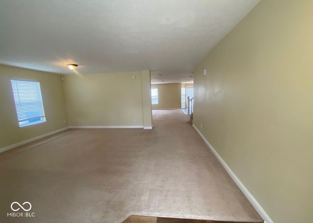 14942 Deer Trail Drive, Noblesville, IN 46060