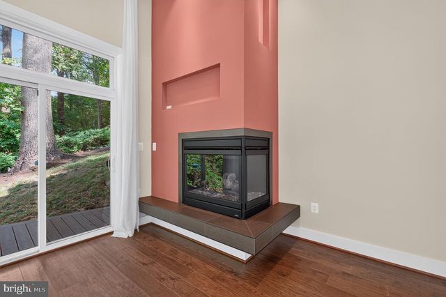 4039 8TH ST S, Arlington, VA 22204