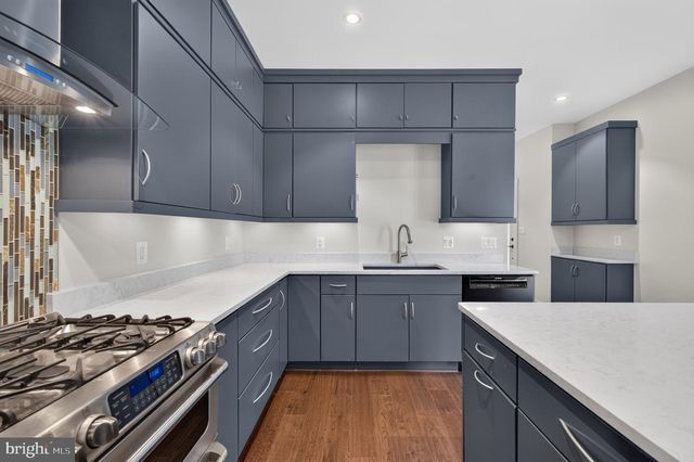 4039 8TH ST S, Arlington, VA 22204