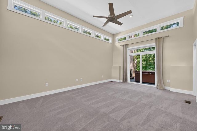4039 8TH ST S, Arlington, VA 22204