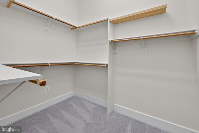 4039 8TH ST S, Arlington, VA 22204
