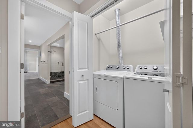 4039 8TH ST S, Arlington, VA 22204