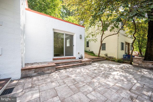 4039 8TH ST S, Arlington, VA 22204