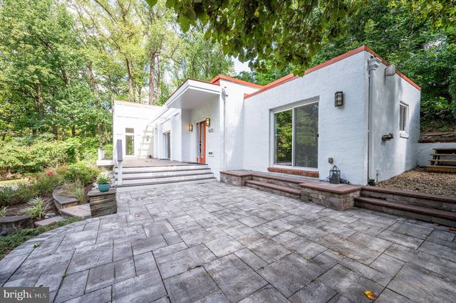 4039 8TH ST S, Arlington, VA 22204