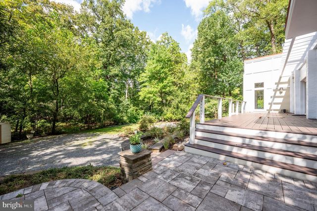 4039 8TH ST S, Arlington, VA 22204