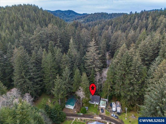 10840 Tillicum Lp, Neskowin, OR 97149
