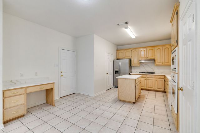 1131 Indy Court, Irving, TX 75060