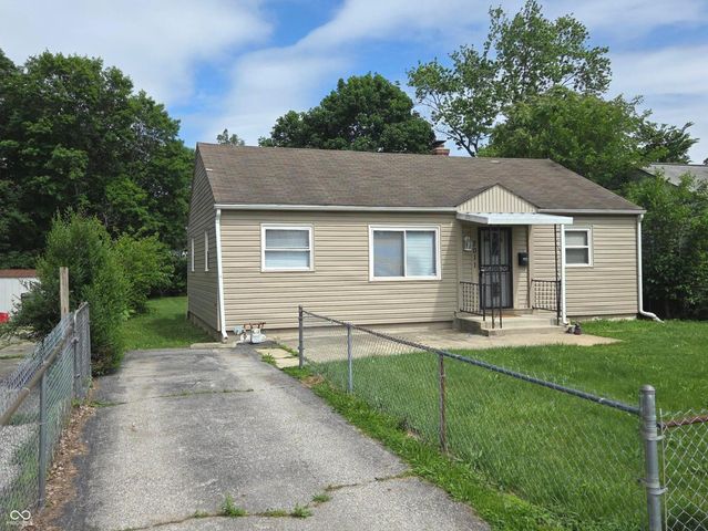 2011 W Kessler Blvd N Drive, Indianapolis, IN 46222