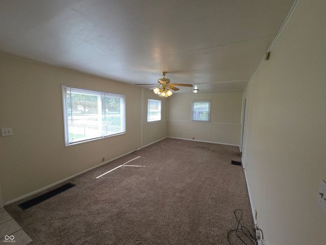 2011 W Kessler Blvd N Drive, Indianapolis, IN 46222