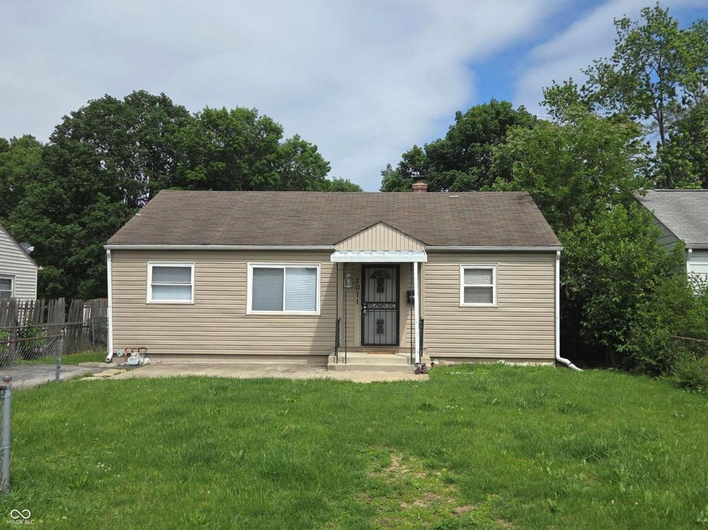 2011 W Kessler Blvd N Drive, Indianapolis, IN 46222