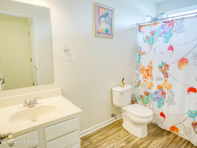 250 Saint Regis Dr, Shelbyville, KY 40065