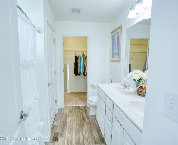 250 Saint Regis Dr, Shelbyville, KY 40065