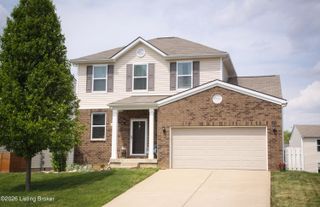 250 Saint Regis Dr, Shelbyville, KY 40065
